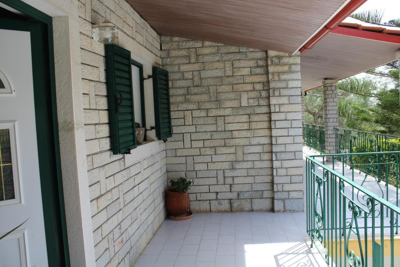 גאיוס Paxos Rock Apartments מראה חיצוני תמונה