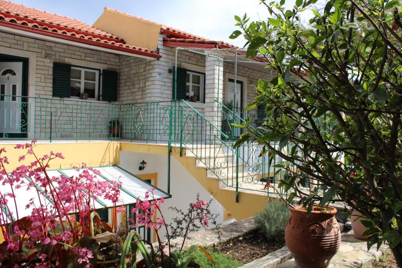 גאיוס Paxos Rock Apartments מראה חיצוני תמונה