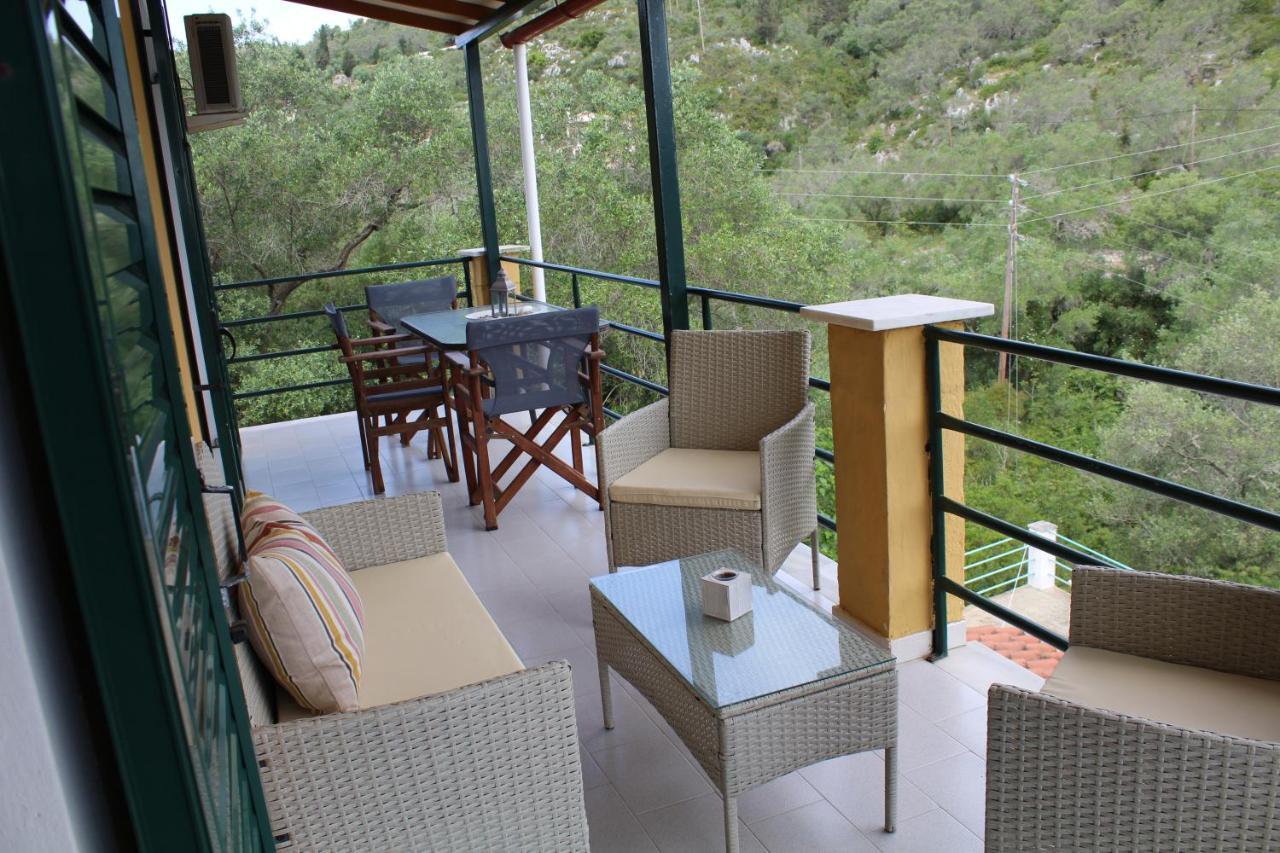 גאיוס Paxos Rock Apartments מראה חיצוני תמונה