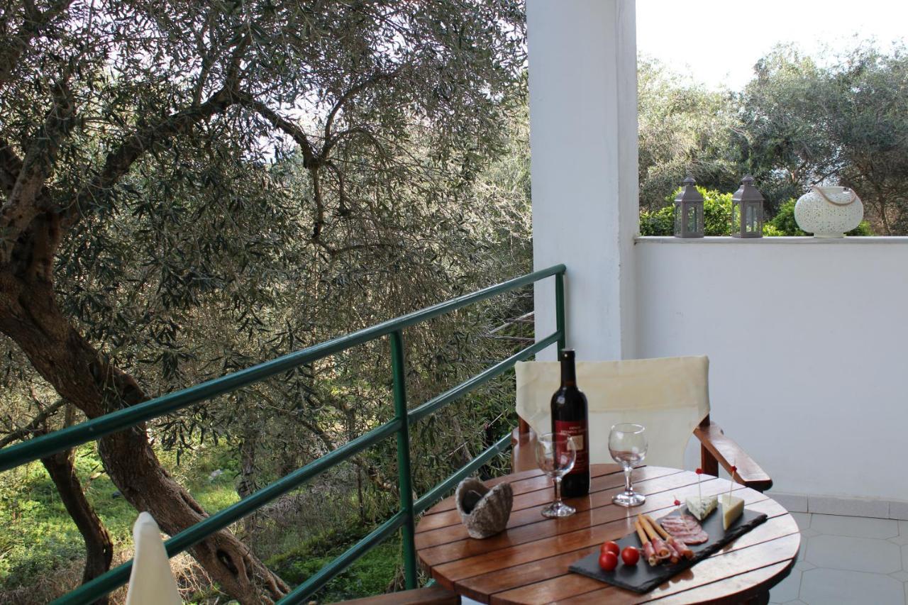 גאיוס Paxos Rock Apartments מראה חיצוני תמונה